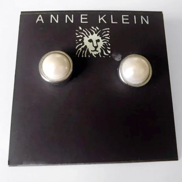 🛍 2 for $25! 🛍 Anne Klein - New Faux Pearl Pierced Studs - Picture 2 of 5